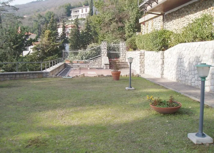 בית הארחה Soba Bosa 3*